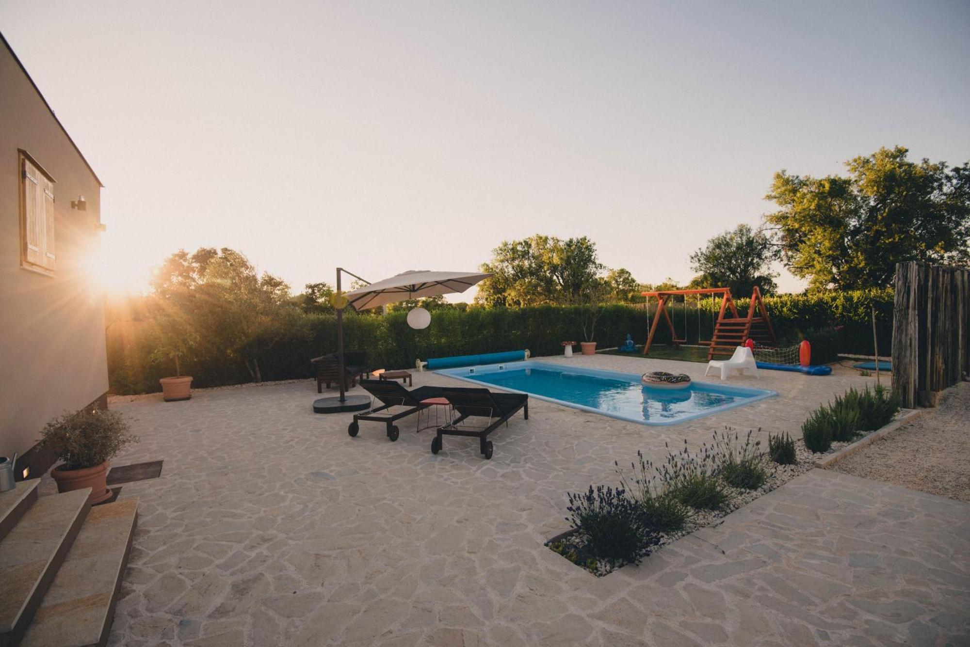 Cozy Country Home With Heated Outdoor Pool Šibenik Eksteriør bilde