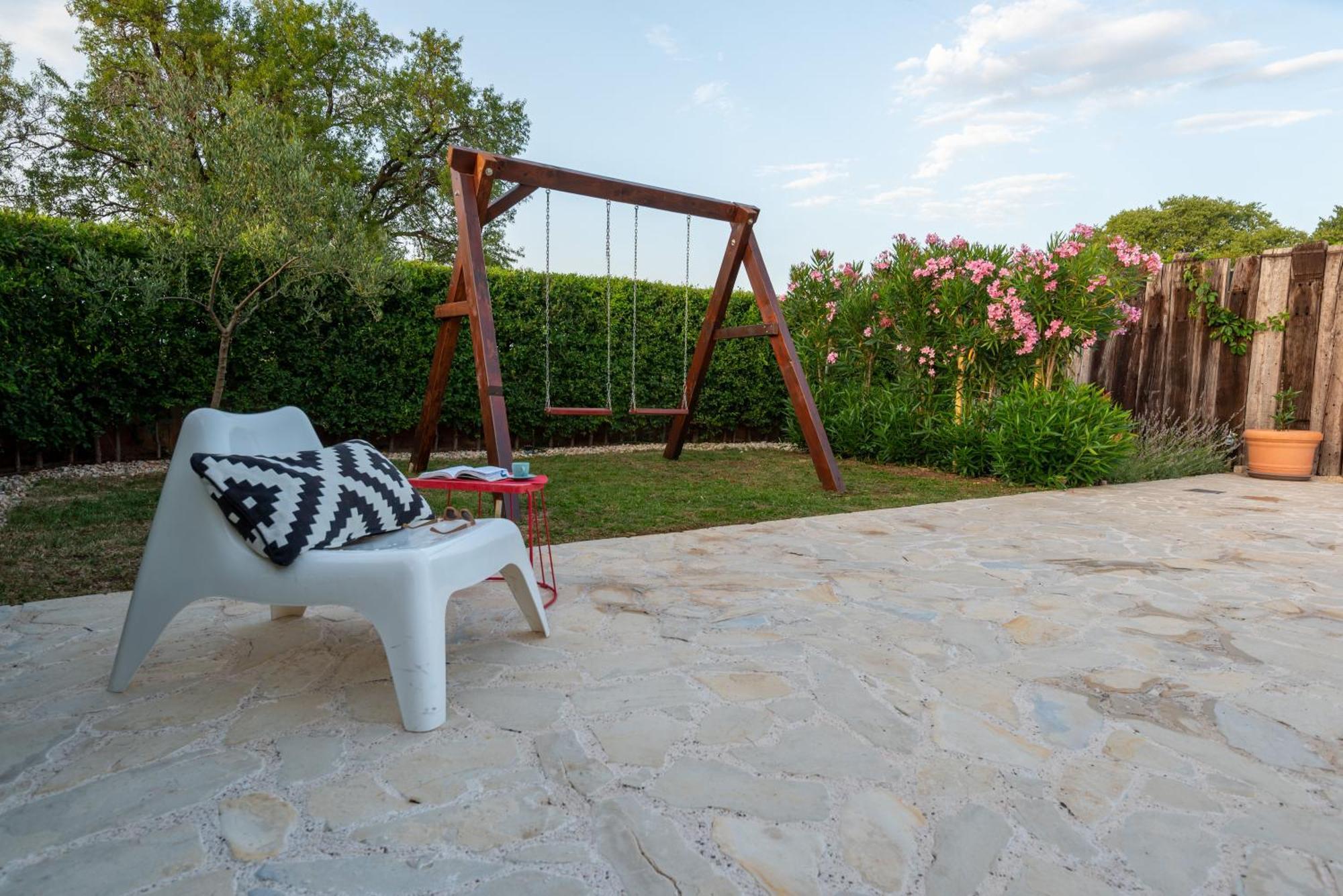 Cozy Country Home With Heated Outdoor Pool Šibenik Eksteriør bilde